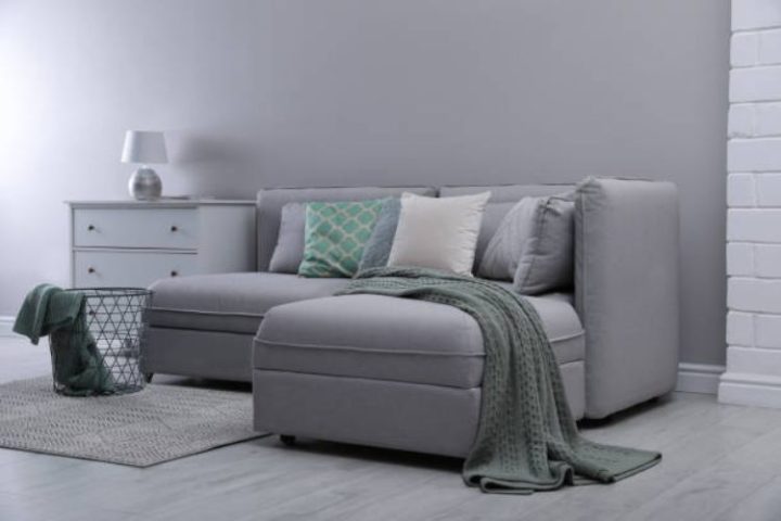 What To Look For In A Sectional Sofa? [Read Before Buy]